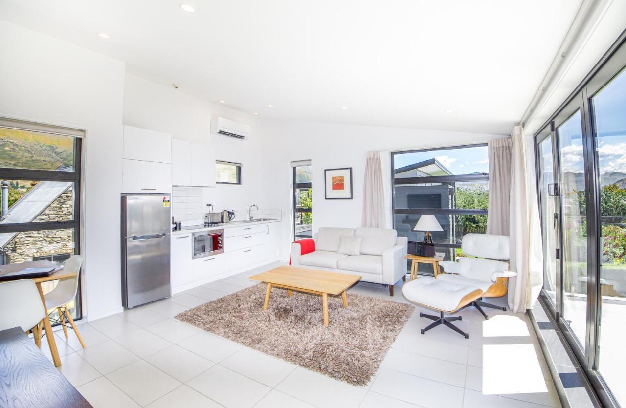 Tenby Apartments Wanaka Exterior photo