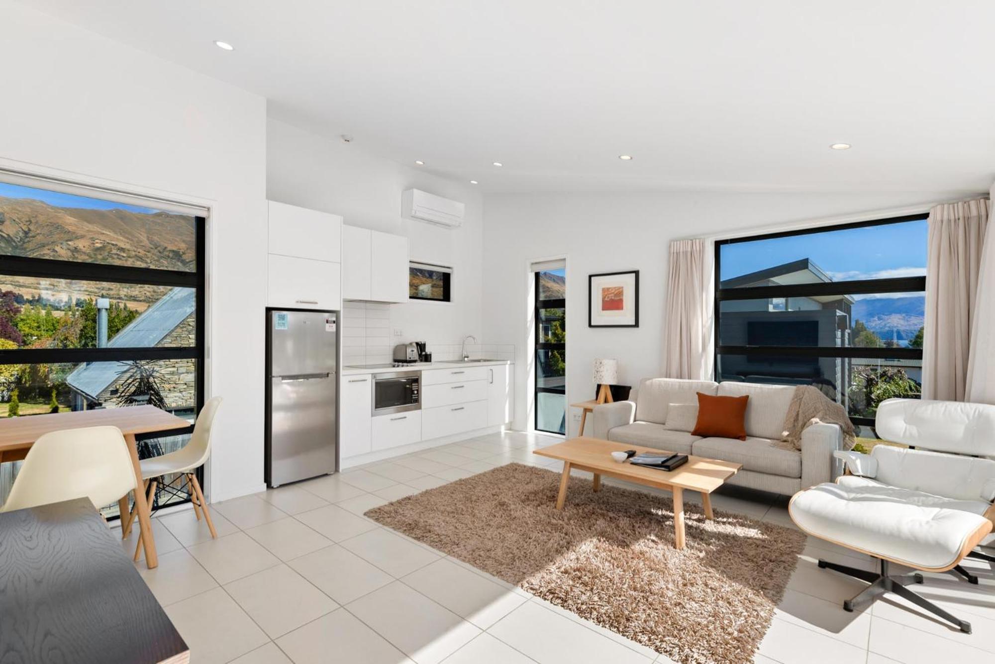Tenby Apartments Wanaka Exterior photo